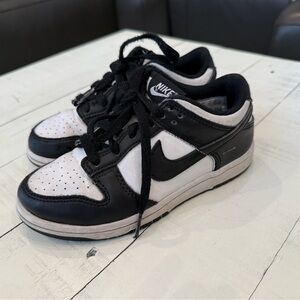 Nike Kids Black and White Sneakers